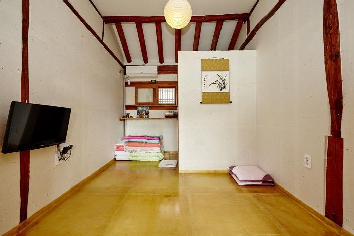 Jeonju Nostalgic Home Exterior photo
